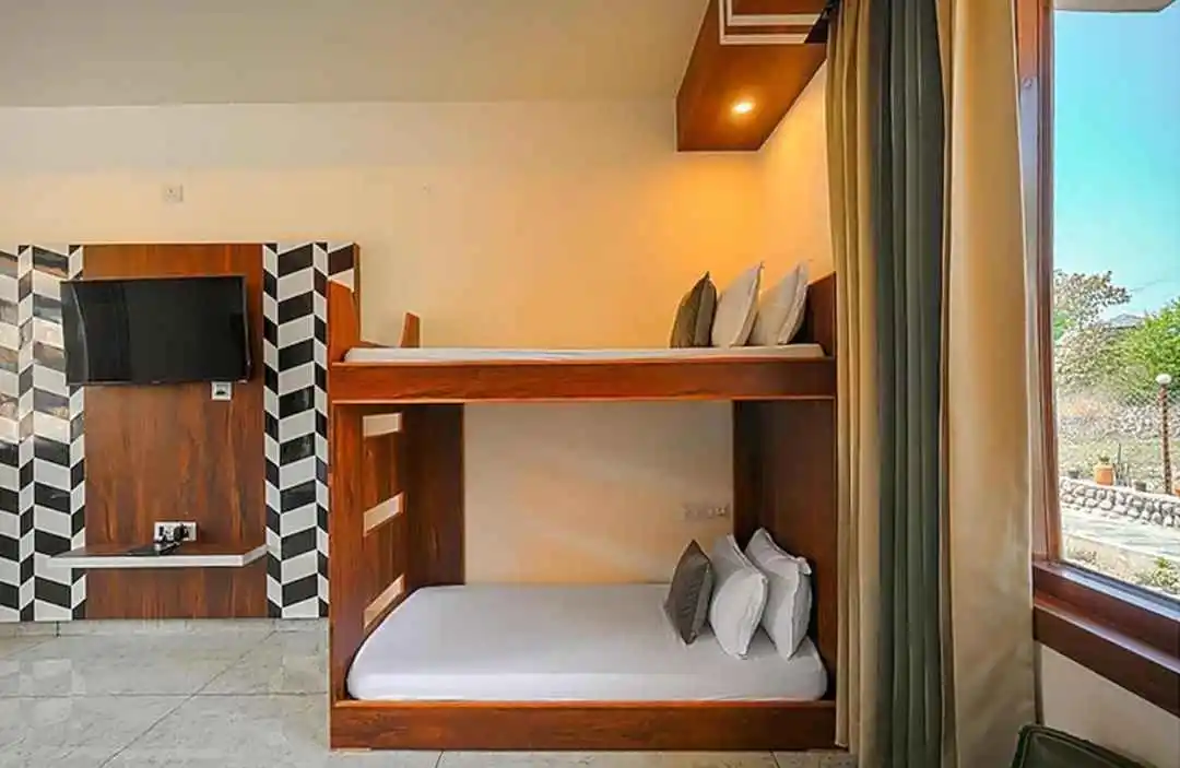 Hotel stay options in Bir Billing